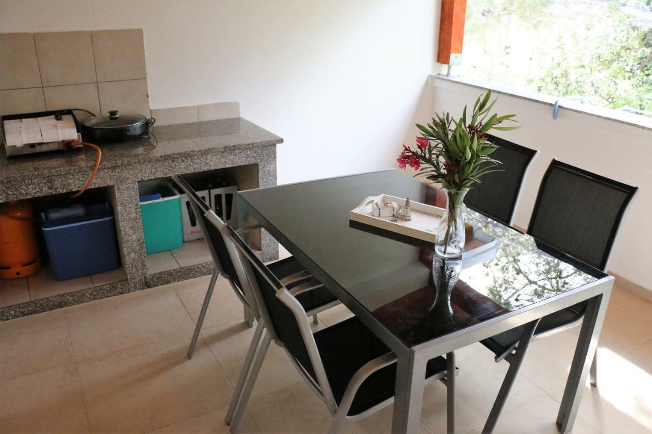 Apartments Vir Delfin Kültér fotó